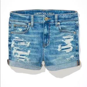 american eagle blue ripped jean shorts size zero